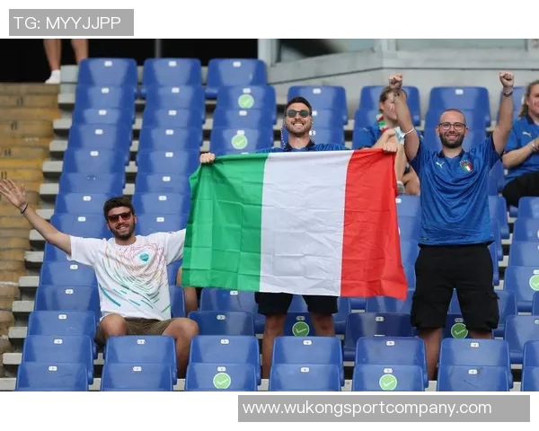 罗马球迷涉嫌策划尼斯比赛前暴力活动13人今日受审引发关注 罗马球迷涉嫌策划尼斯比赛前暴力活动13人今日受审引发关注