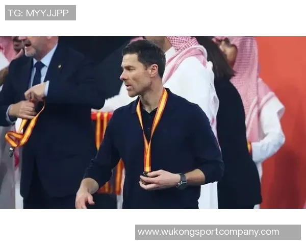 伯纳乌嘘声为阿隆索鸣不平球迷为何被称为保龙派