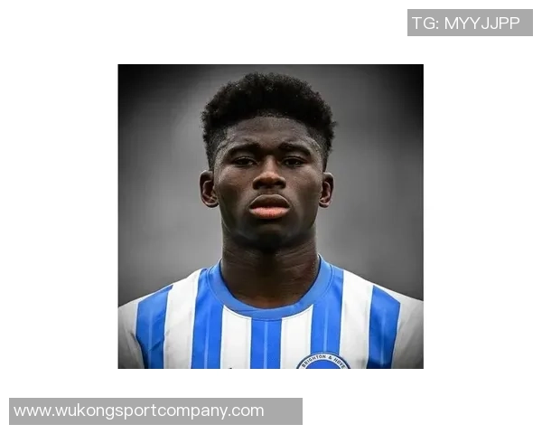 拉爵批评曼联青训设施不足强调问题在于基础设施而非球员能力