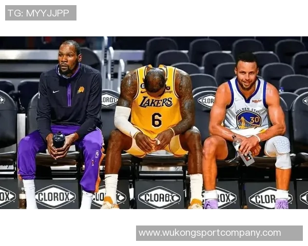 美媒热议退役前谁能率先夺冠詹姆斯杜兰特库里三人争锋